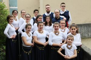 die Tanzgruppe des Griechischen Vereins